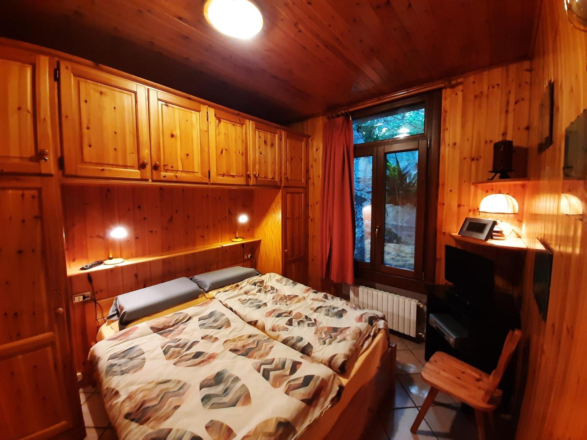 Suitecastlelakeview 2 Bellano Phòng bức ảnh